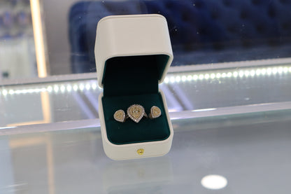 14k Natural Diamonds set